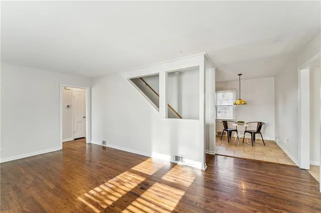 $339,900 | 6300 West 81st Street, Overland Park, KS 66204