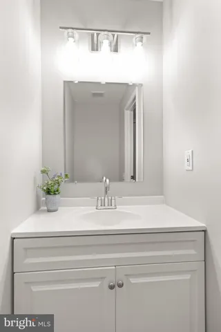 $514,900 | 7913 Rebel Walk Drive, Manassas, VA 20109