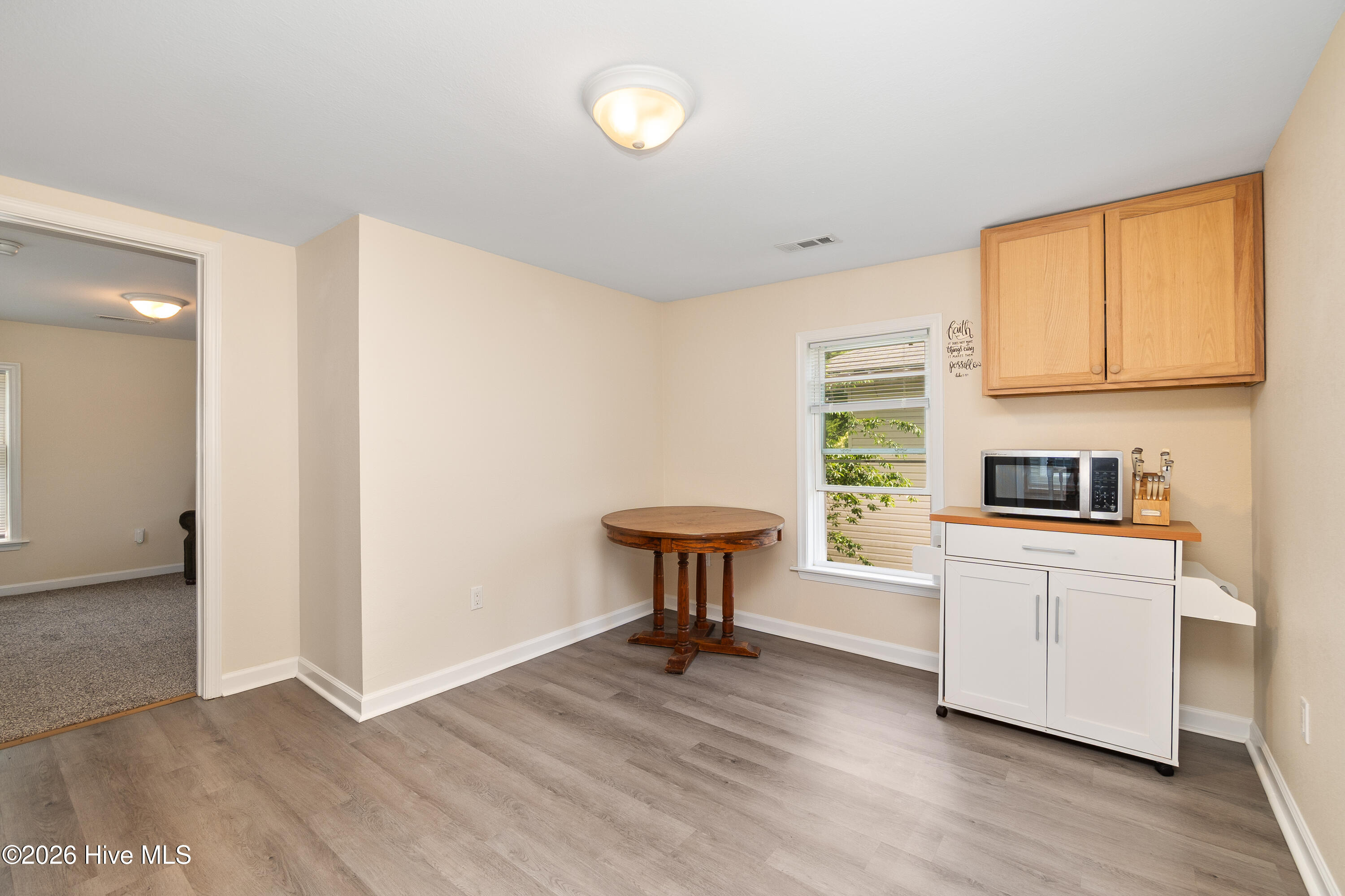 803 Maple Street Elizabeth City, NC 27909 - Photo 27 of 49 kitchenette upstairs