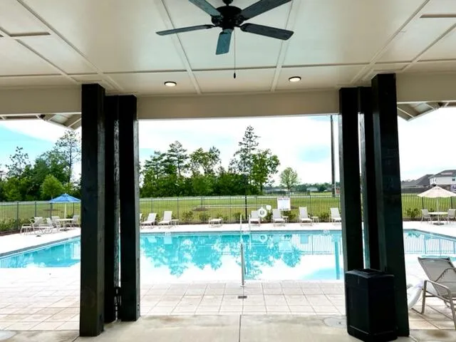 $2,100 | 216 Laurel Hl Street, Crestview, FL 32539