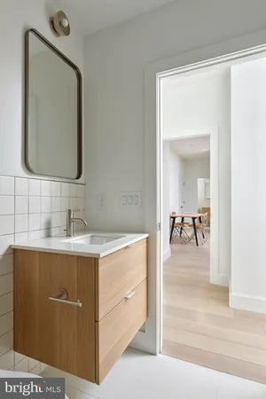 $1,075 | 2404-06 Frankford Avenue, Unit 3, Philadelphia, PA 19125