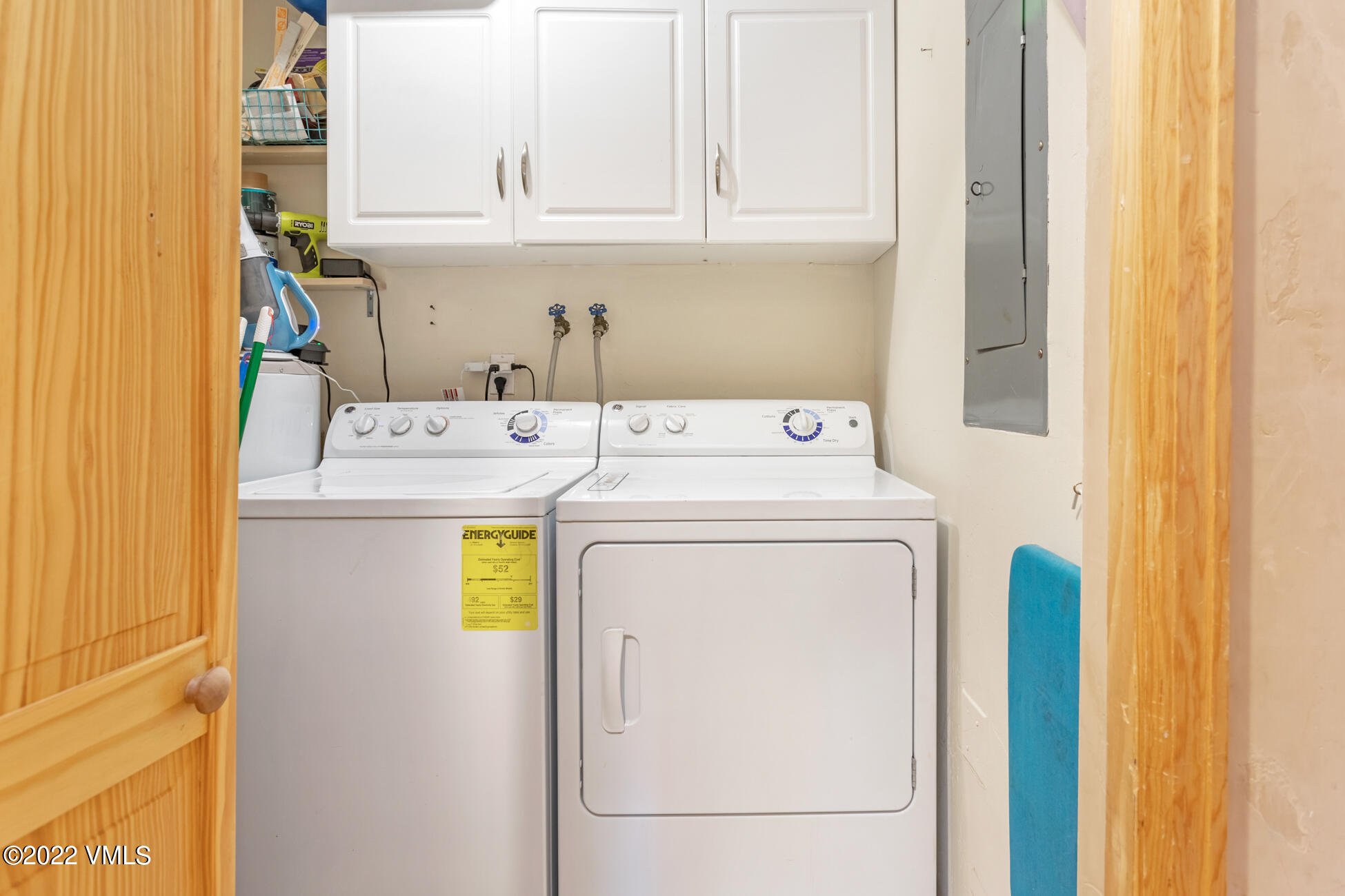 195 Gopher Road, Unit 39 Avon, CO 81620 - Photo 23 of 24 a utility room with dryer and washer