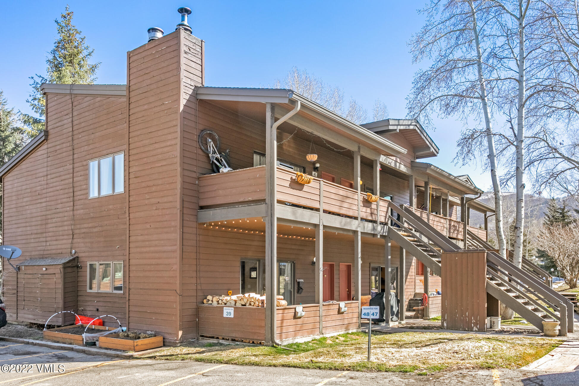 195 Gopher Road, Unit 39 Avon, CO 81620 - Photo 24 of 24 a view of a building with a street