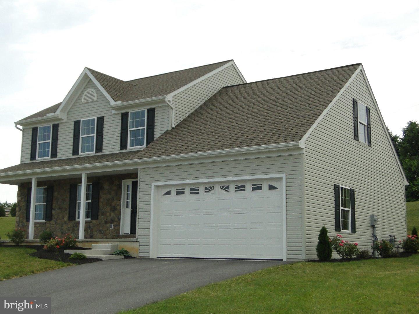 1 Tulpy View Road Womelsdorf, PA 19567 - Photo 3 of 19 Exterior Side