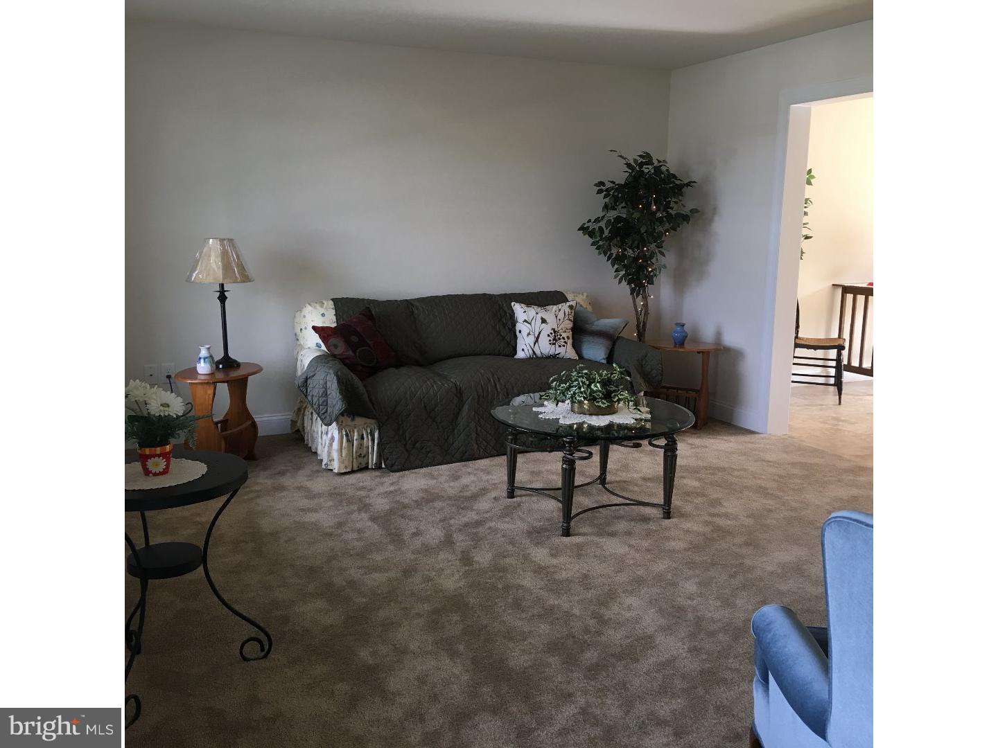 1 Tulpy View Road Womelsdorf, PA 19567 - Photo 5 of 19 Living Room