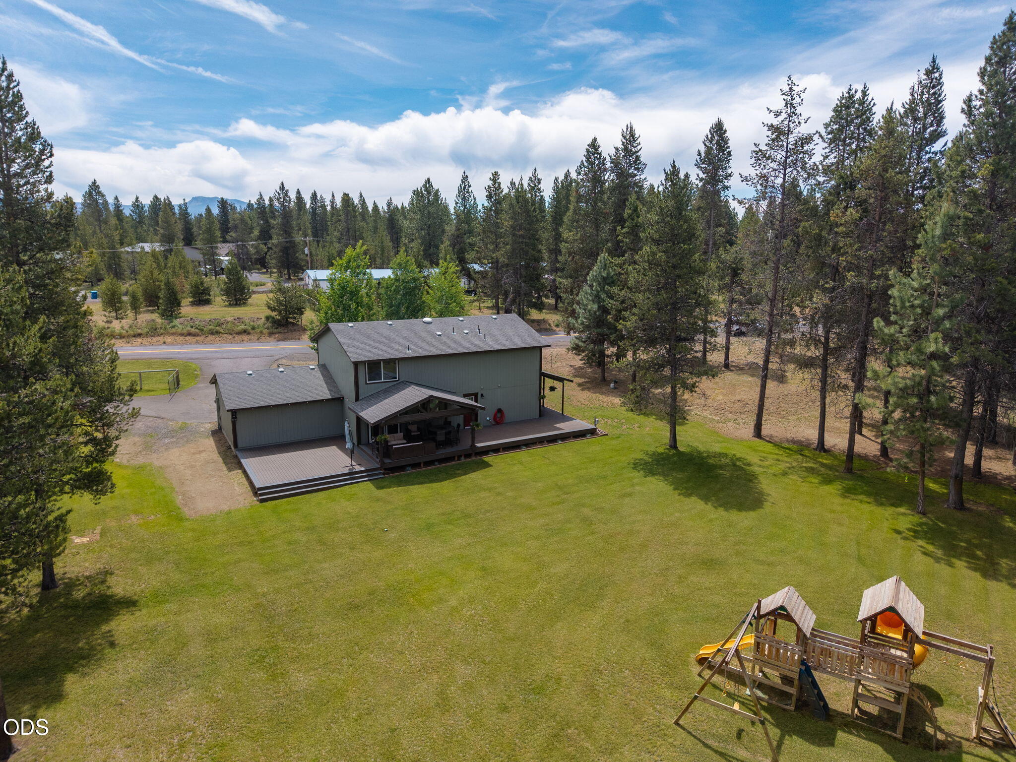55135 Foster Road Bend, OR 97707 - Photo 5 of 86