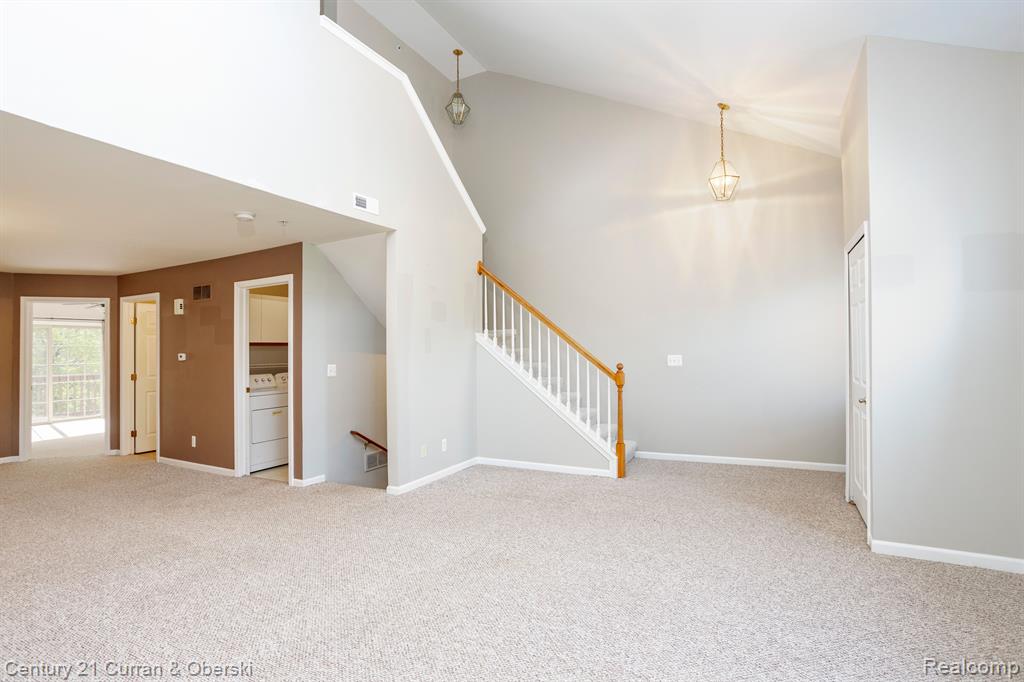 16944 Farmington Road, Unit 22 Livonia, MI 48154 - Photo 6 of 25