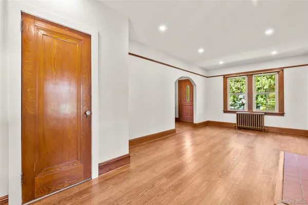 $4,350 | 7 Nanuet Avenue, Nanuet, NY 10954