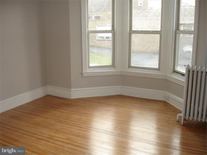 1235 Perry Street Reading, PA 19604 - Photo 14 of 25 Bedroom - Main
