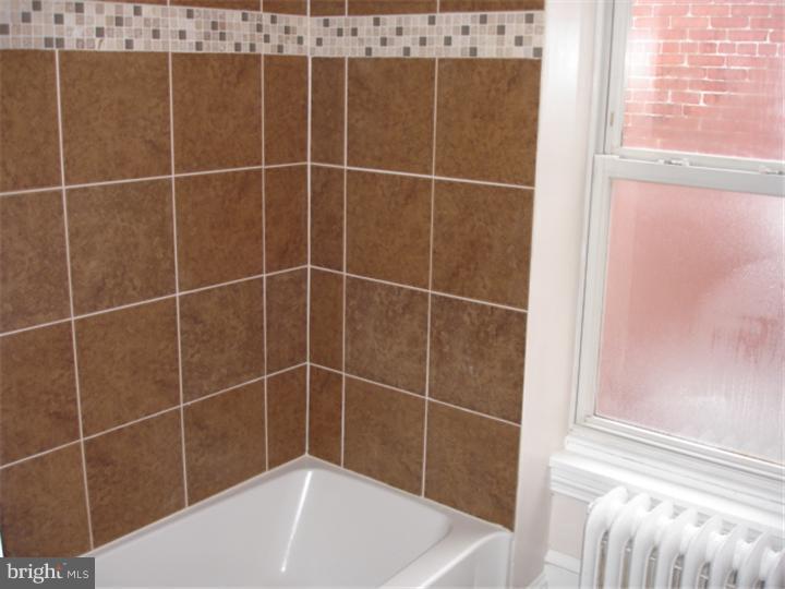 1235 Perry Street Reading, PA 19604 - Photo 20 of 25 Bathroom