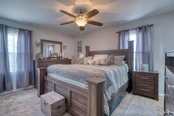 $249,500 | 313 West Buena Vista Road, Evansville, IN 47710