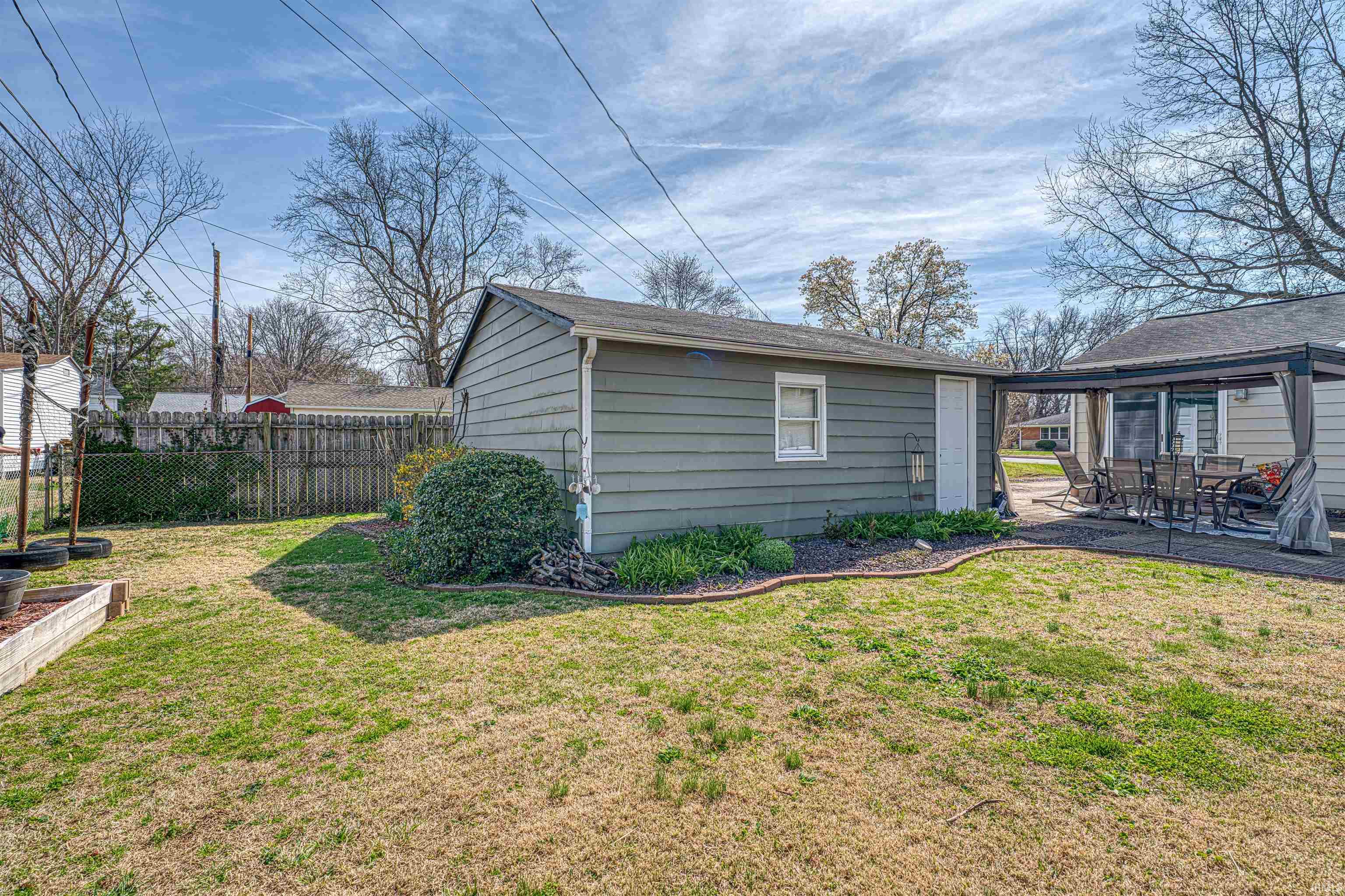 313 West Buena Vista Road Evansville, IN 47710 - Photo 34 of 36