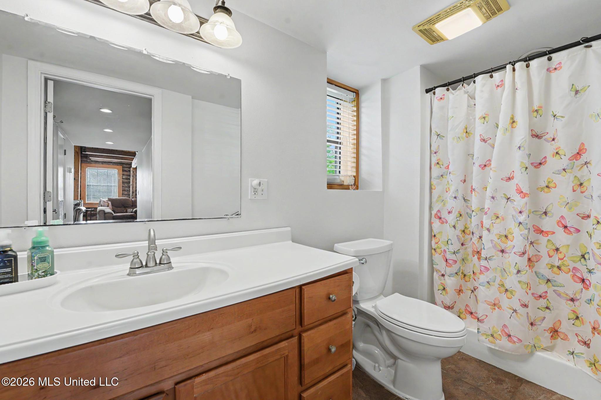 6270 Lower Bay Road Bay St. Louis, MS 39520 - Photo 13 of 33 013