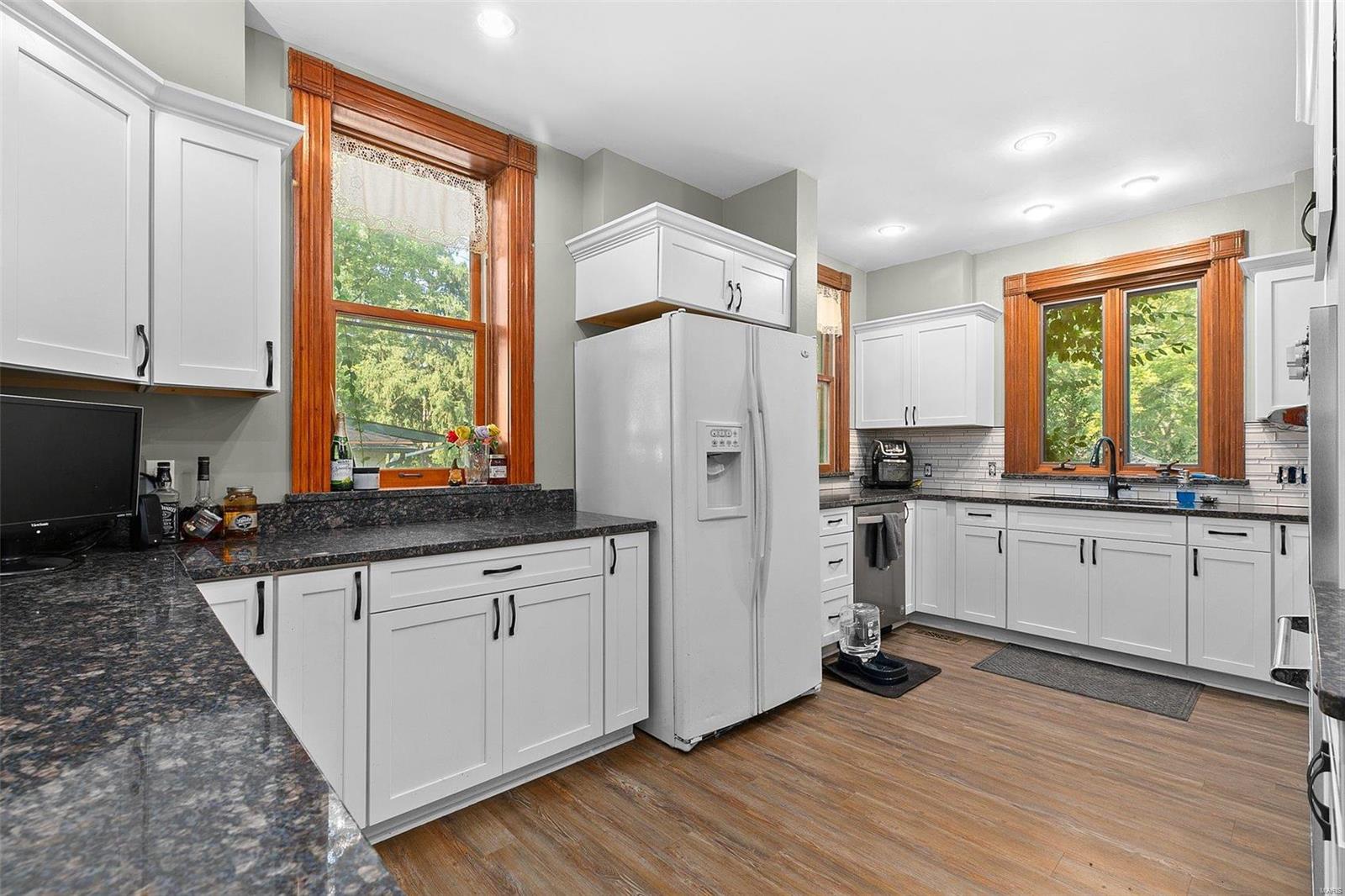 1329 Old Trenton Road Highland, IL 62249 - Photo 10 of 47 Gallery Image 10