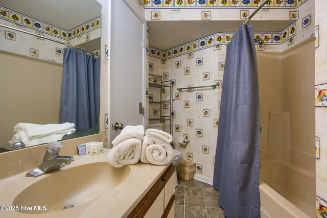 $580,000 | 2000 New River Inlet Road, Unit 1207, North Topsail Beach, NC 28460