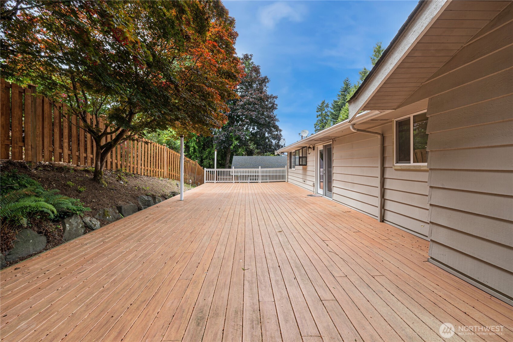 8912 229th Place Southwest Edmonds, WA 98026 - Photo 32 of 36