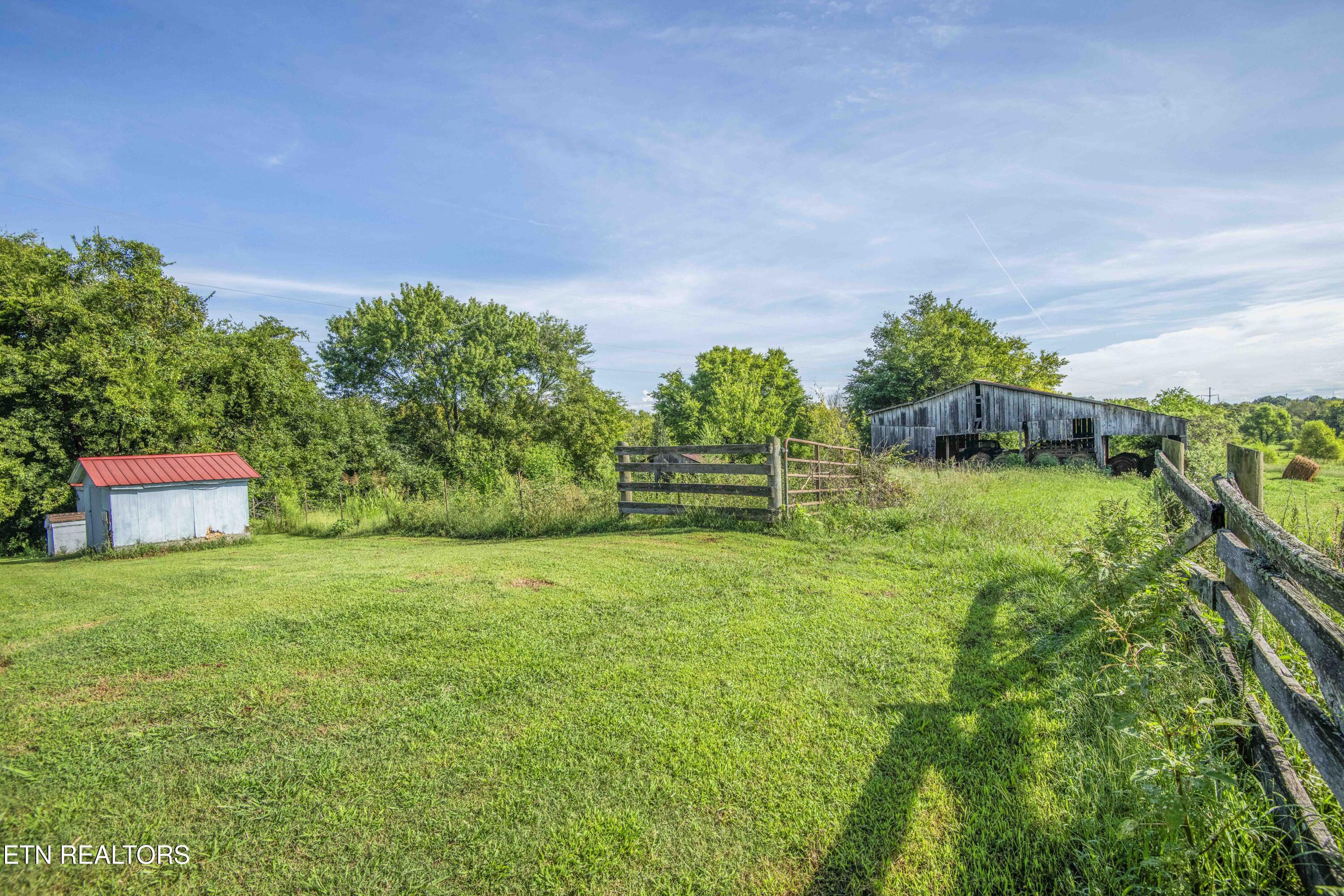 180 Bernard Road Sweetwater, TN 37874 - Photo 31 of 58 yard 9_1