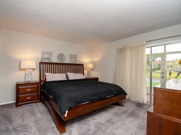 $1,700 | 66 Woodland Drive, Unit 106, Vero Beach, FL 32962