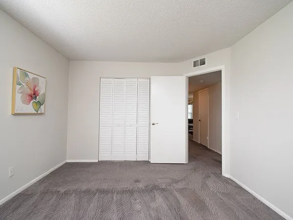 $1,700 | 66 Woodland Drive, Unit 106, Vero Beach, FL 32962