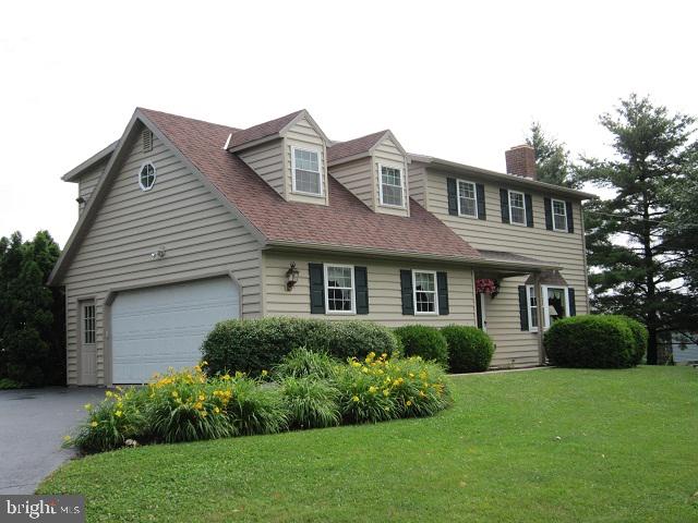 643 Lincoln Road Lititz, PA 17543 - Photo 1 of 14