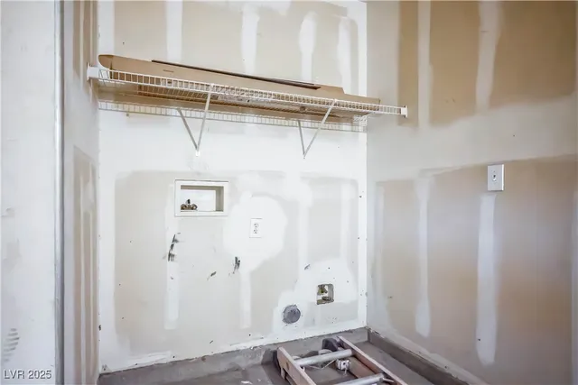 $1,695 | 2076 Pillar Pointe Street, Las Vegas, NV 89115