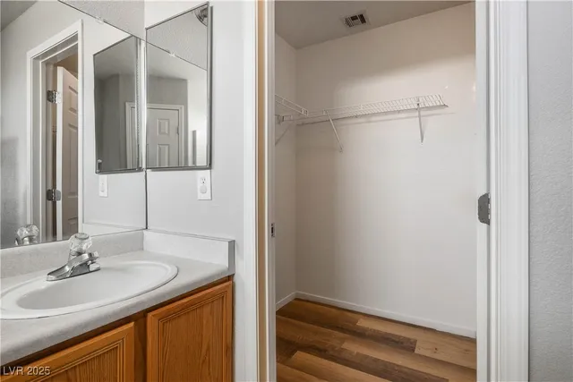 $1,695 | 2076 Pillar Pointe Street, Las Vegas, NV 89115