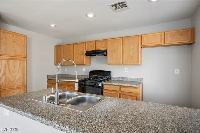 $1,695 | 2076 Pillar Pointe Street, Las Vegas, NV 89115