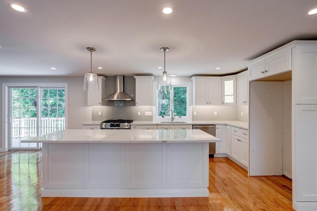 6 Ledgewood Road Wilmington, MA 01887 - Photo 13 of 38 Gallery Image 13