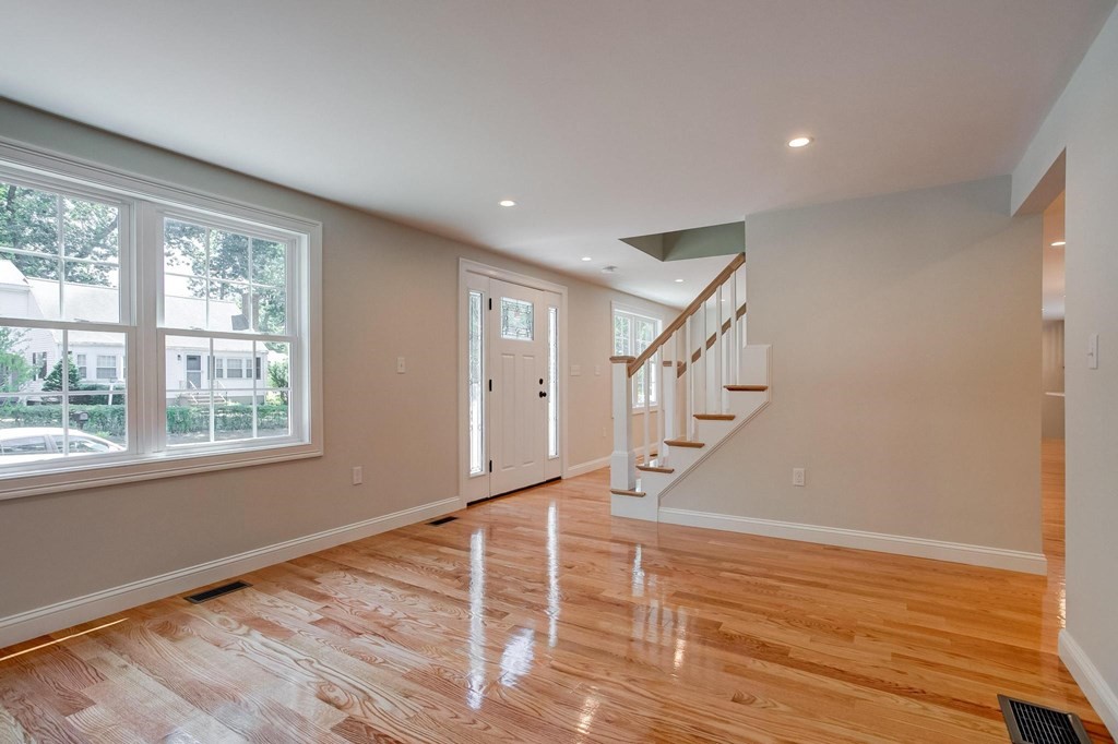 6 Ledgewood Road Wilmington, MA 01887 - Photo 20 of 38 Gallery Image 20