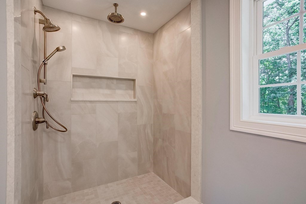 6 Ledgewood Road Wilmington, MA 01887 - Photo 26 of 38 Gallery Image 26