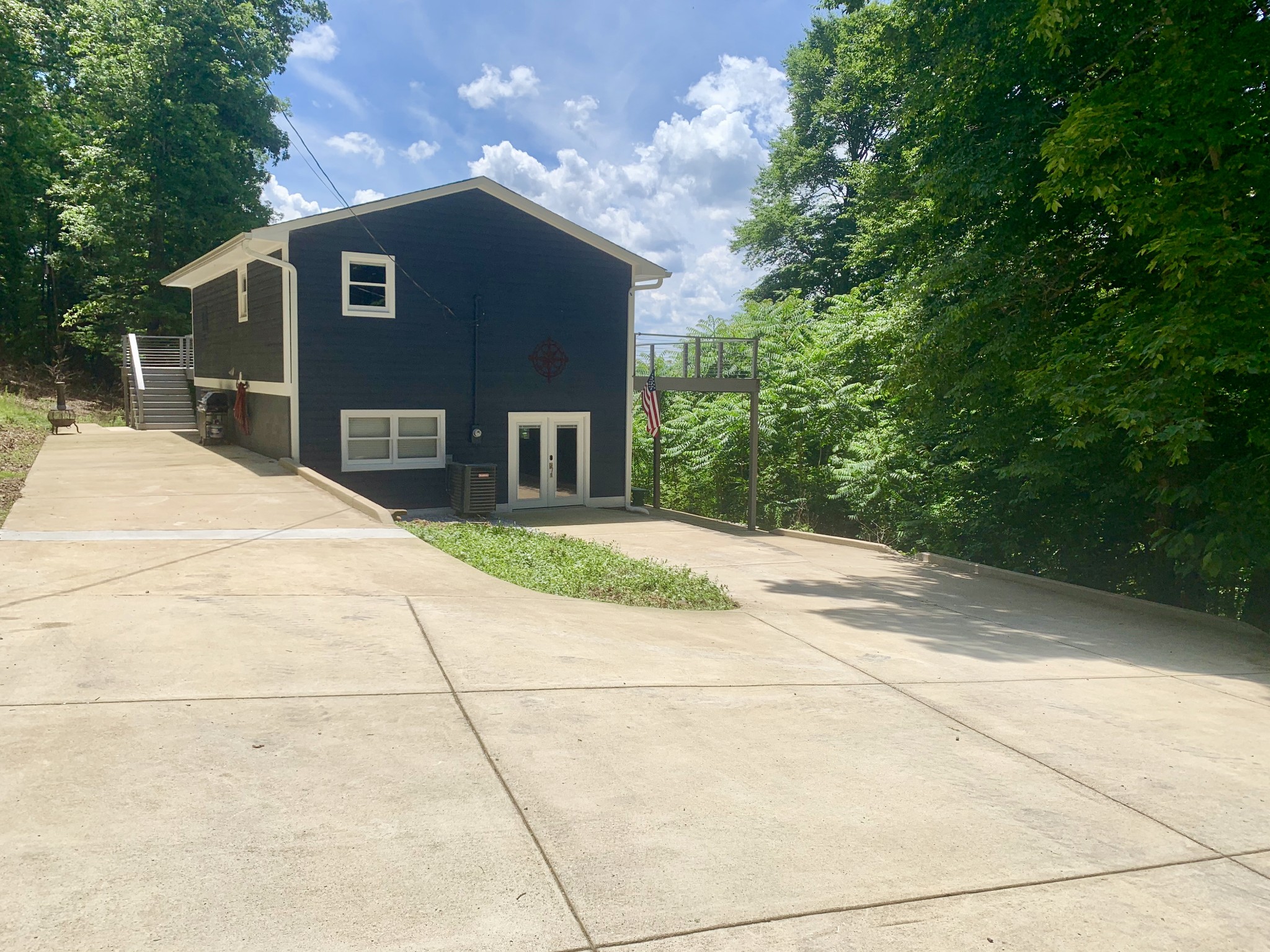 2532 Ponder Road Smithville, TN 37166 - Photo 1 of 24 Gallery Image 1