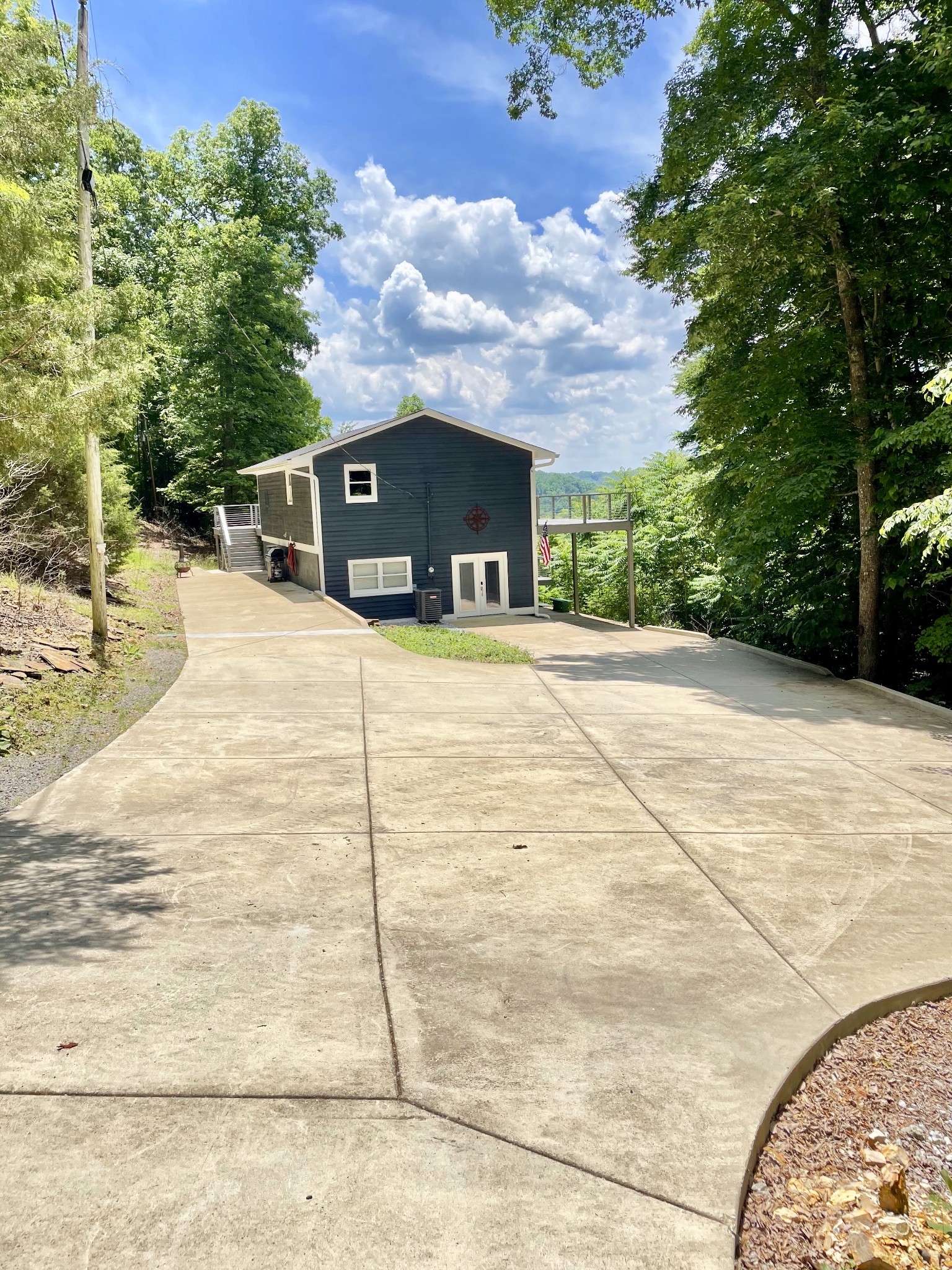 2532 Ponder Road Smithville, TN 37166 - Photo 3 of 24 Gallery Image 3