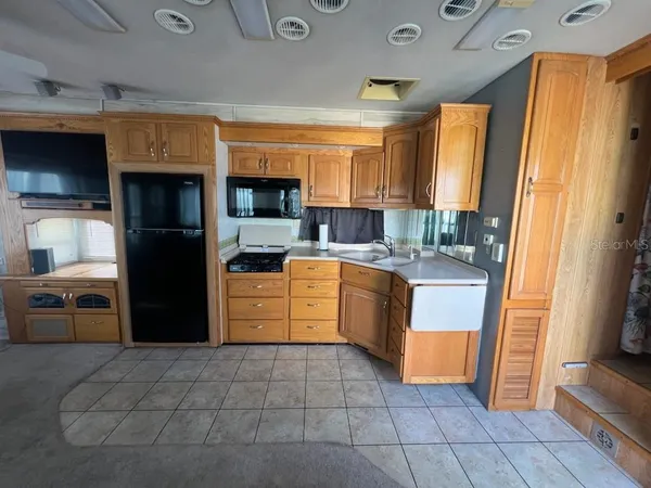 $44,000 | 6633 Southeast 51st Lane, Okeechobee, FL 34974