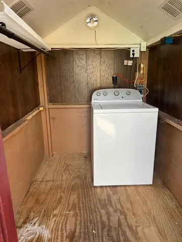 a view of a back yard of the house