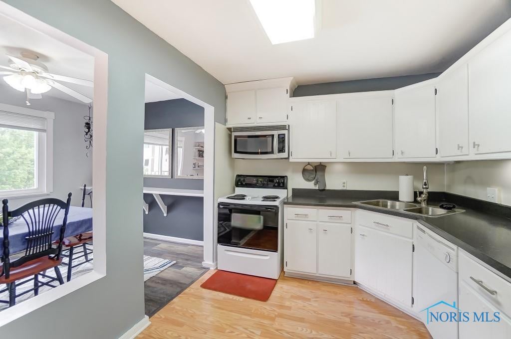 6640 Salisbury Road, Unit E205 Maumee, OH 43537 - Photo 19 of 36 Gallery Image 19
