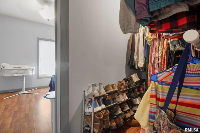 $60,000 | 716 West Poplar Street, Harrisburg, IL 62946