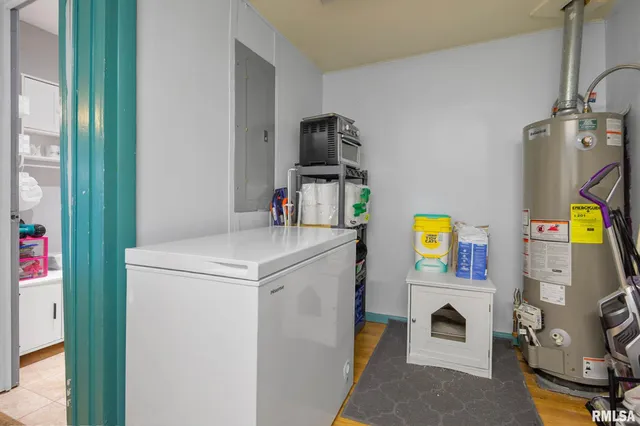 $60,000 | 716 West Poplar Street, Harrisburg, IL 62946