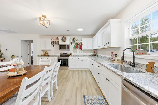 $358,000 | 160 Leadwood Street, Andrews, SC 29510