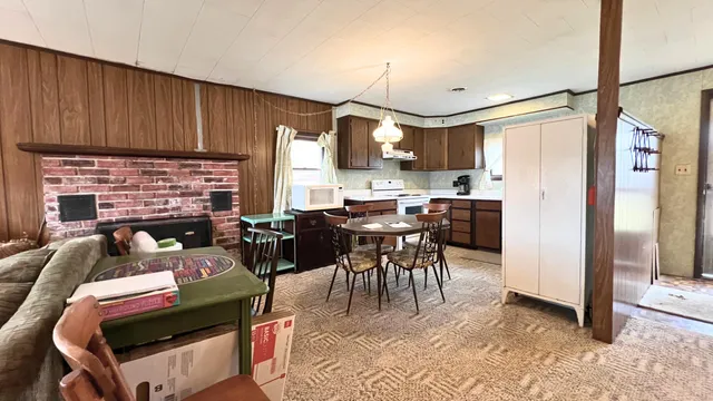 $97,500 | 14306 Wildwood Road, Evart, MI 49631