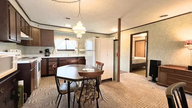 $97,500 | 14306 Wildwood Road, Evart, MI 49631