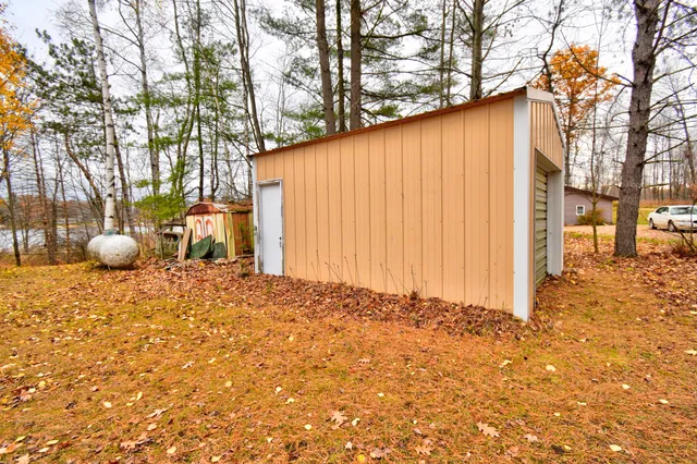 $97,500 | 14306 Wildwood Road, Evart, MI 49631