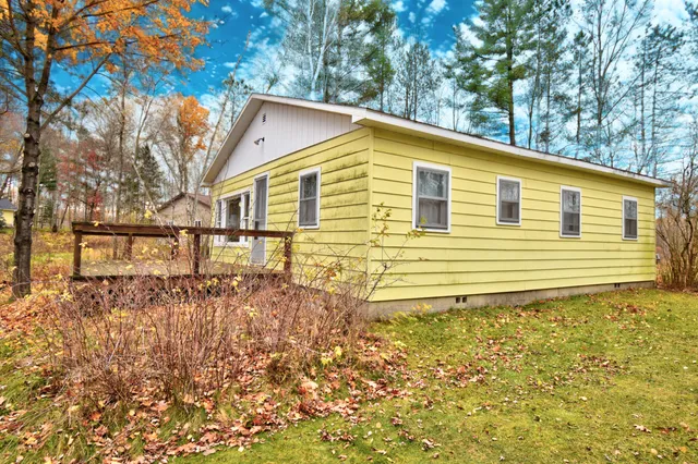 $97,500 | 14306 Wildwood Road, Evart, MI 49631