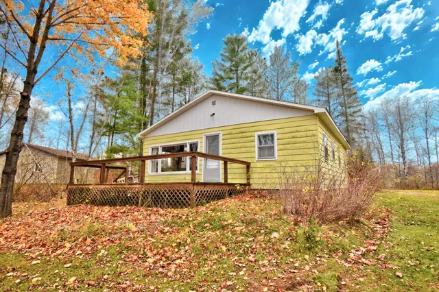 $97,500 | 14306 Wildwood Road, Evart, MI 49631