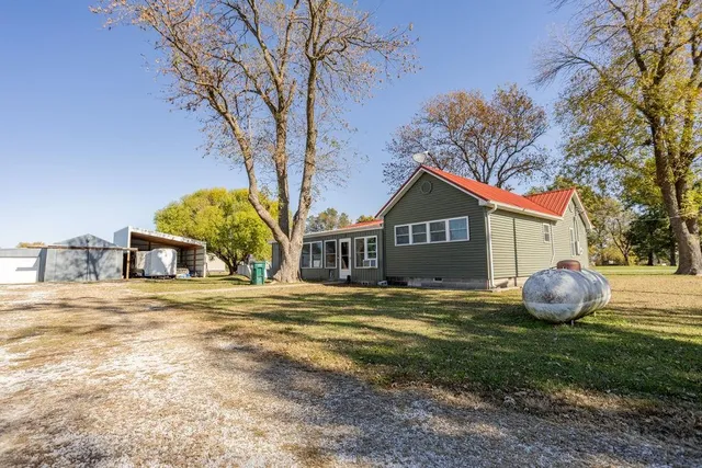 $215,000 | 71 Northwest 58th Lane, Lamar, MO 64759