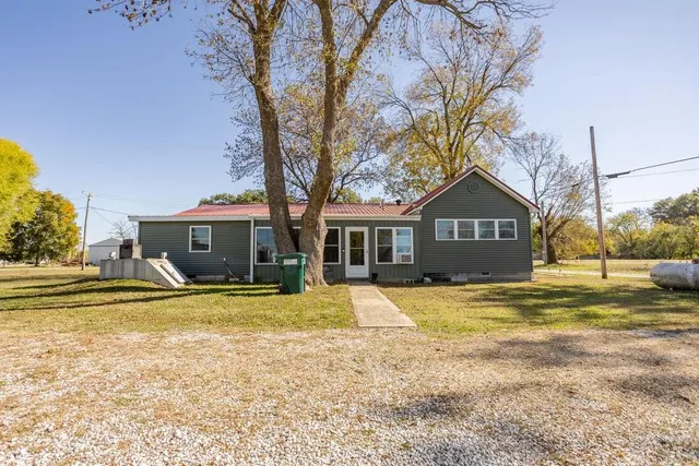 $215,000 | 71 Northwest 58th Lane, Lamar, MO 64759
