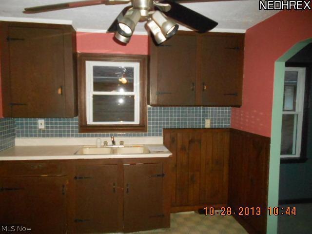 8409 Ridge Road North Royalton, OH 44133 - Photo 6 of 14