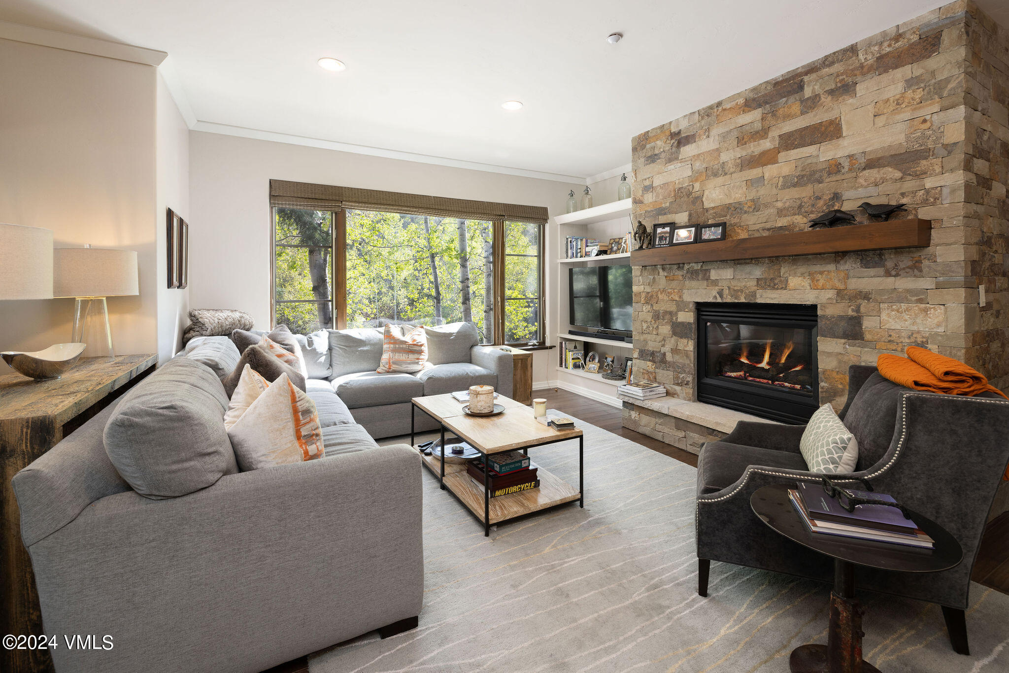 74 Cresta Road, Unit 209 Edwards, CO 81632 - Photo 1 of 13 aspenwood_lodge_209_interior_living_a