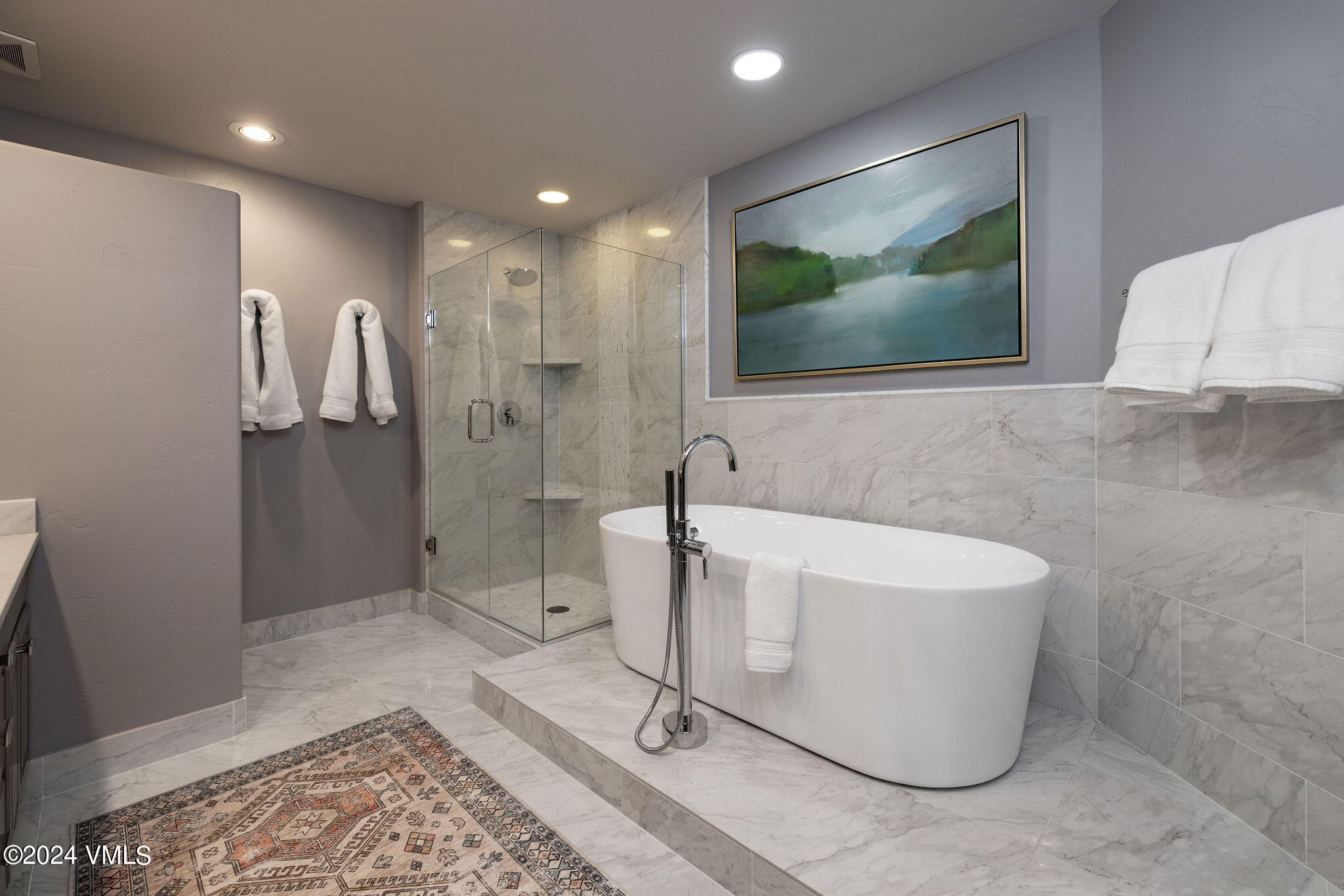 74 Cresta Road, Unit 209 Edwards, CO 81632 - Photo 10 of 13 aspenwood_lodge_209_interior_primary_bat