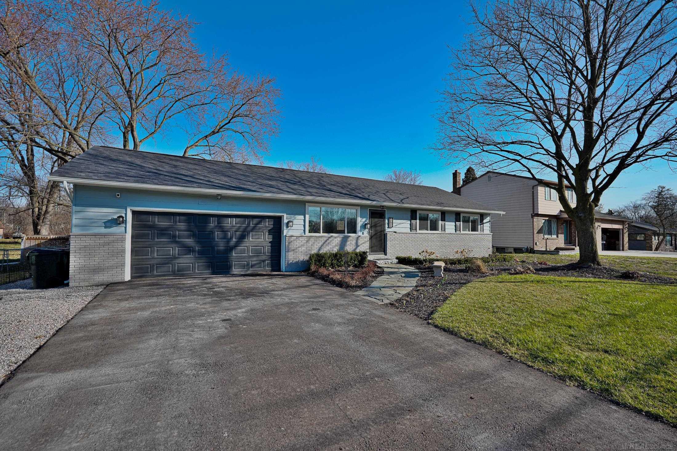 8869 21 Mile Road Utica, MI 48317 - Photo 2 of 22 50135718-3d84a08c-804b-40e0-a043-87d0b960f8c4.JPG