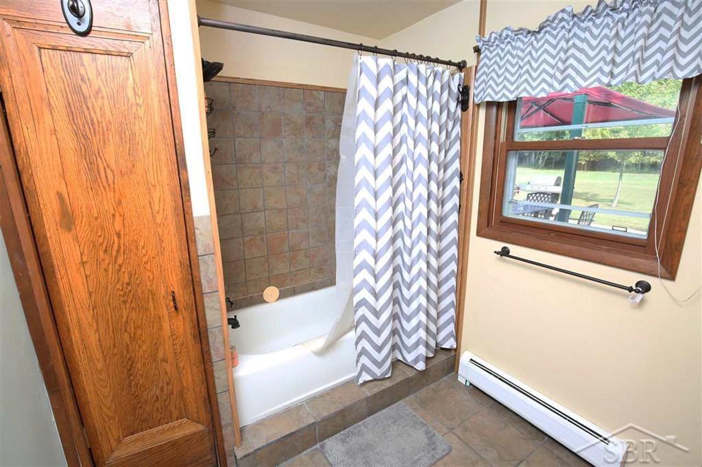 1093 East Curtis Road Hope, MI 48628 - Photo 17 of 42